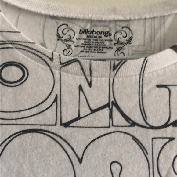 Billabong T-shirt - Picture 2 of 4